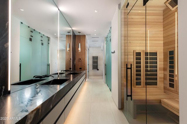 5002 E VALLE VISTA Way, Paradise Valley, AZ 85253