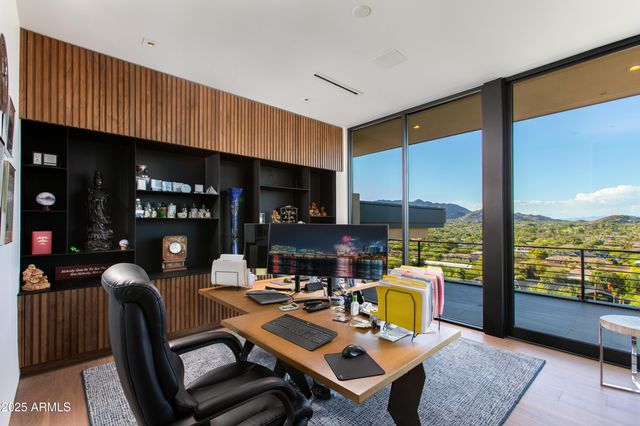 5002 E VALLE VISTA Way, Paradise Valley, AZ 85253