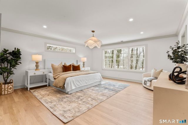 204 Glen Ridge Road, Fairfield, CT 06825