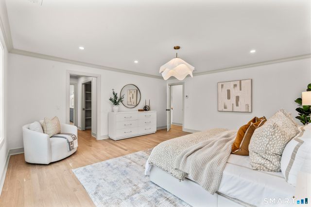 204 Glen Ridge Road, Fairfield, CT 06825