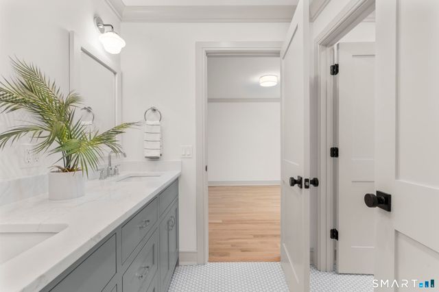 204 Glen Ridge Road, Fairfield, CT 06825