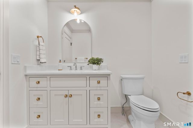 204 Glen Ridge Road, Fairfield, CT 06825