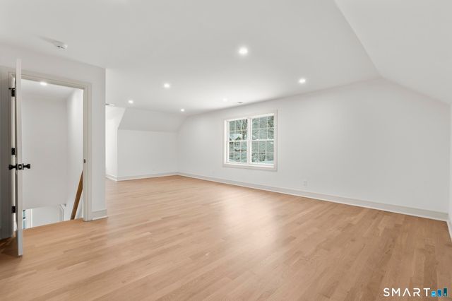 204 Glen Ridge Road, Fairfield, CT 06825