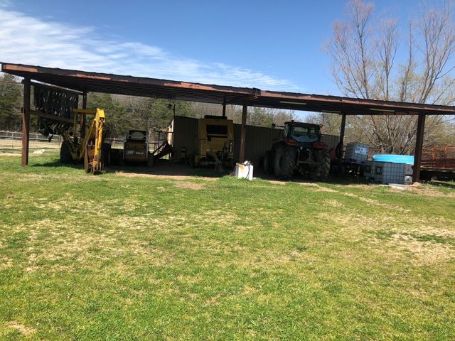 3296 Farm Road 3236, Sulphur Springs, TX 75482