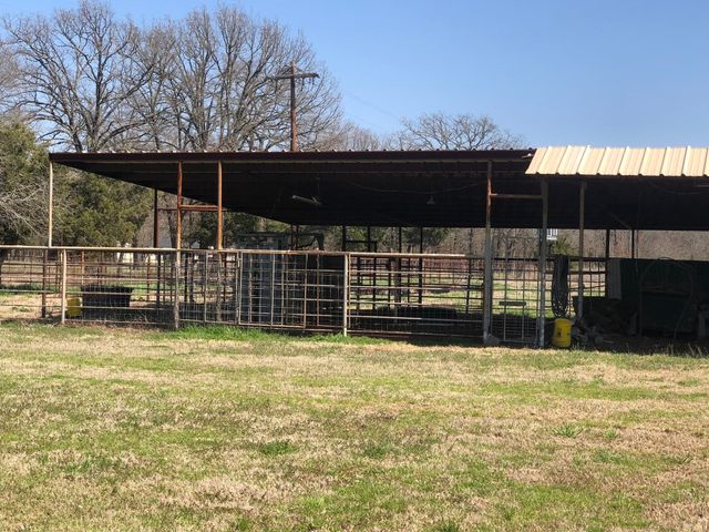 3296 Farm Road 3236, Sulphur Springs, TX 75482