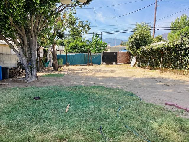 13329 Herron Street, Sylmar, CA 91342
