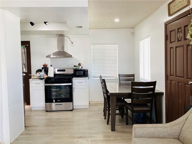 13329 Herron Street, Sylmar, CA 91342