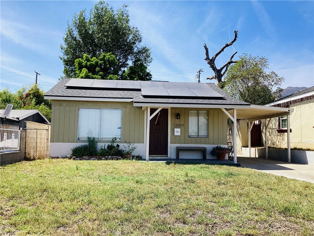 13329 Herron Street, Sylmar, CA 91342