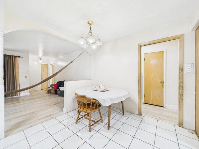 8206 Dillon Street, Houston, TX 77061