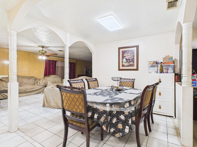 8206 Dillon Street, Houston, TX 77061