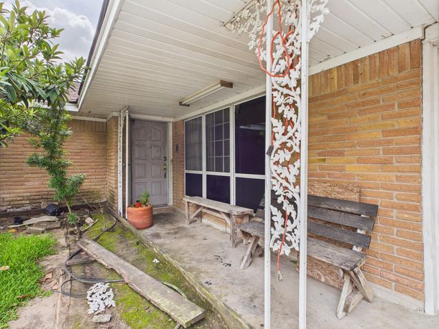 8206 Dillon Street, Houston, TX 77061