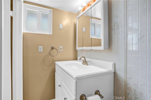 346 N Nantes, La Puente, CA 91744