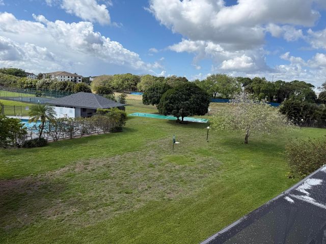 9500 SW 3rd Street 222, Boca Raton, FL 33428