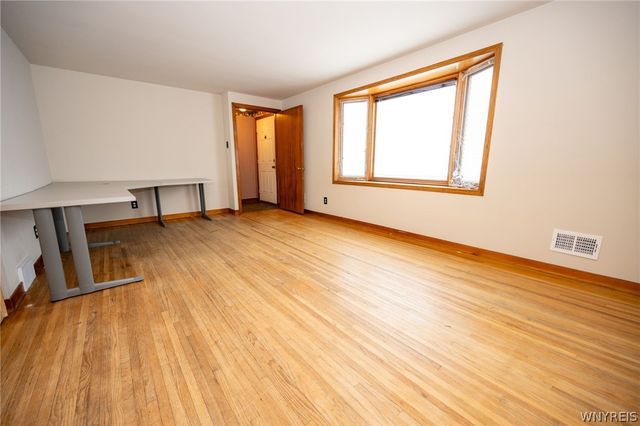 65 Dania Drive, Cheektowaga, NY 14225