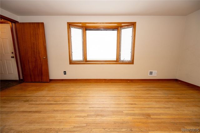 65 Dania Drive, Cheektowaga, NY 14225