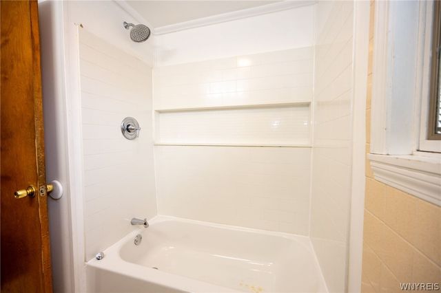 65 Dania Drive, Cheektowaga, NY 14225