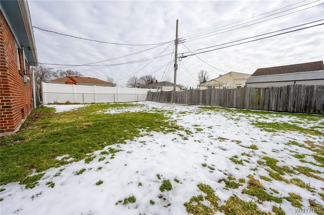 65 Dania Drive, Cheektowaga, NY 14225