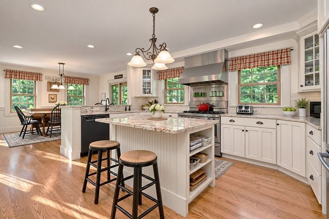 240 Oldham Street, Pembroke, MA 02359