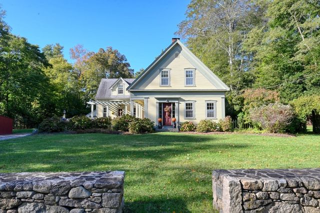 240 Oldham Street, Pembroke, MA 02359