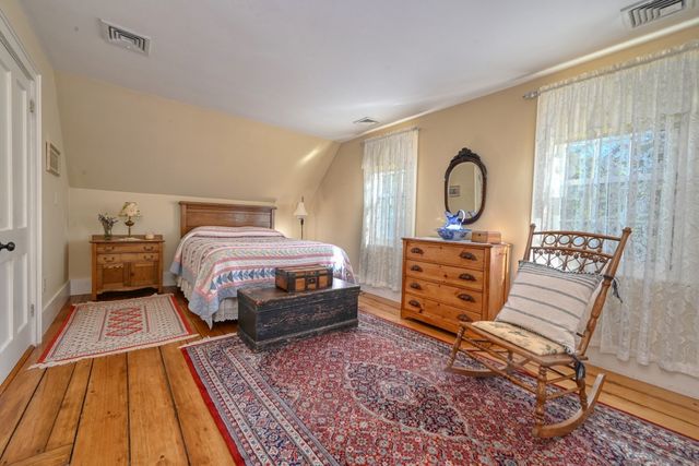 240 Oldham Street, Pembroke, MA 02359