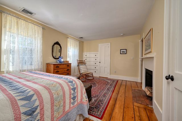 240 Oldham Street, Pembroke, MA 02359