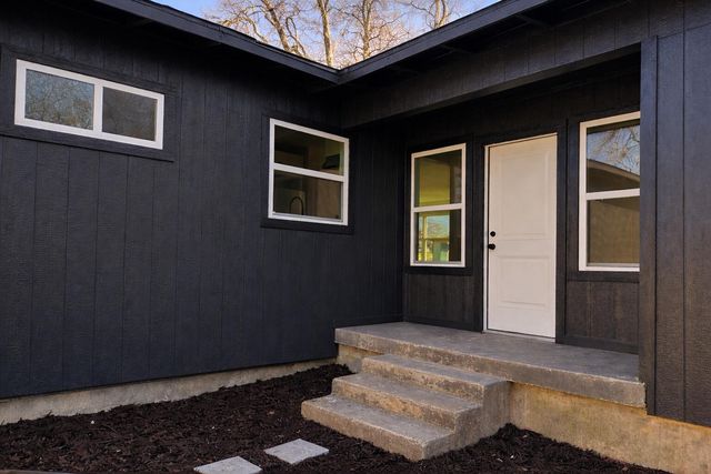 2915 56th Street, Dallas, TX 75241