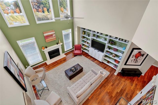 24 Towerbridge Place, St Charles, MO 63303