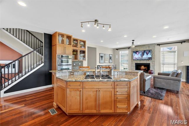 24 Towerbridge Place, St Charles, MO 63303