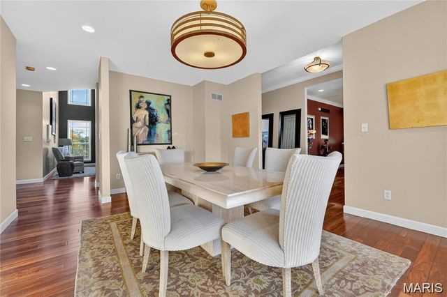 24 Towerbridge Place, St Charles, MO 63303