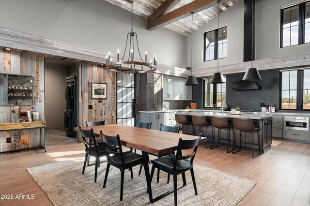 11817 E OBERLIN Way, Scottsdale, AZ 85262