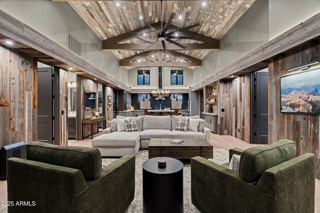 11817 E OBERLIN Way, Scottsdale, AZ 85262