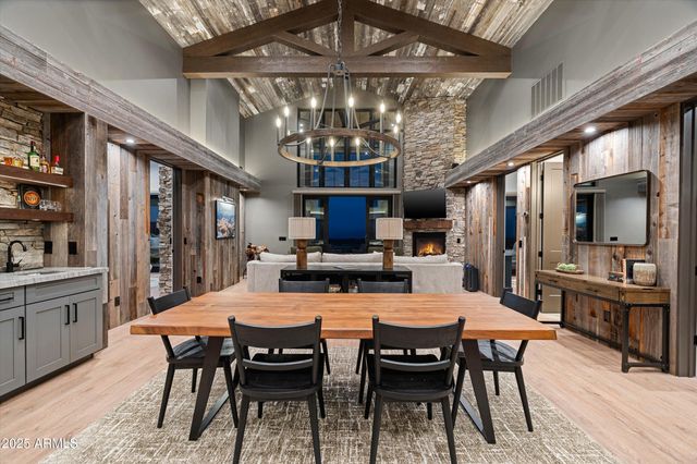 11817 E OBERLIN Way, Scottsdale, AZ 85262