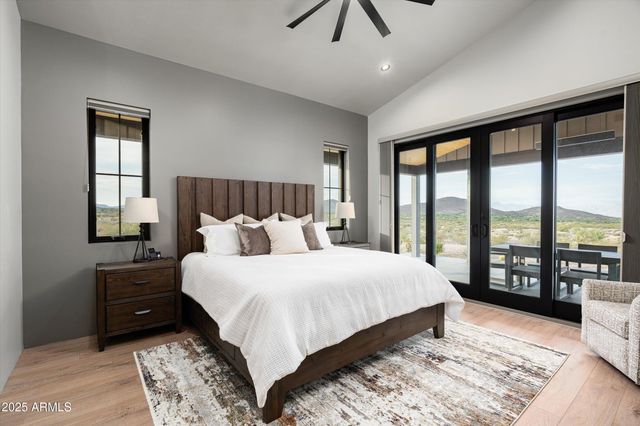 11817 E OBERLIN Way, Scottsdale, AZ 85262