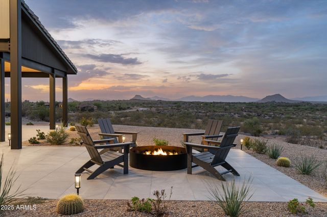 11817 E OBERLIN Way, Scottsdale, AZ 85262