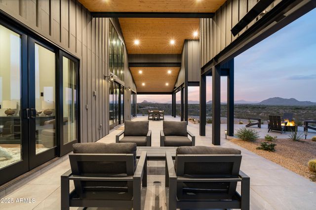 11817 E OBERLIN Way, Scottsdale, AZ 85262