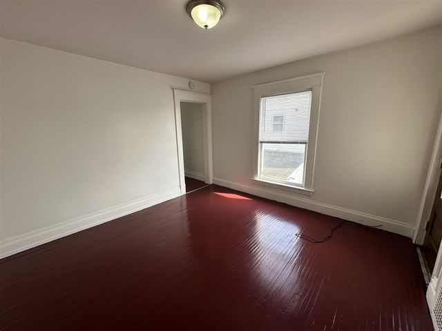 23 Burton Street, Grand Rapids, MI 49507