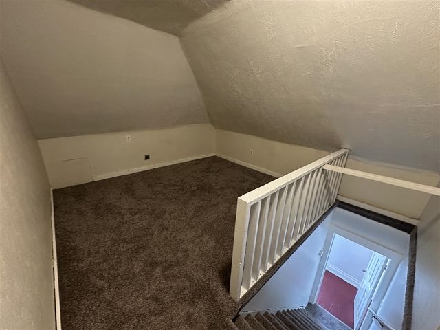 23 Burton Street, Grand Rapids, MI 49507