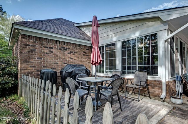 1210 Michael Street, Flowood, MS 39232