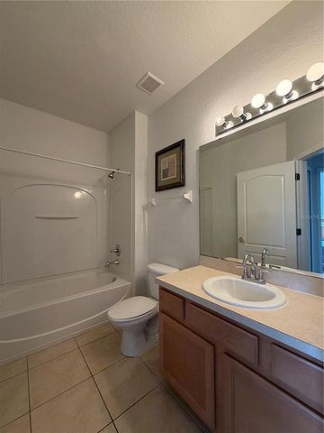 2425 CARAVELLE CIRCLE, Kissimmee, FL 34746