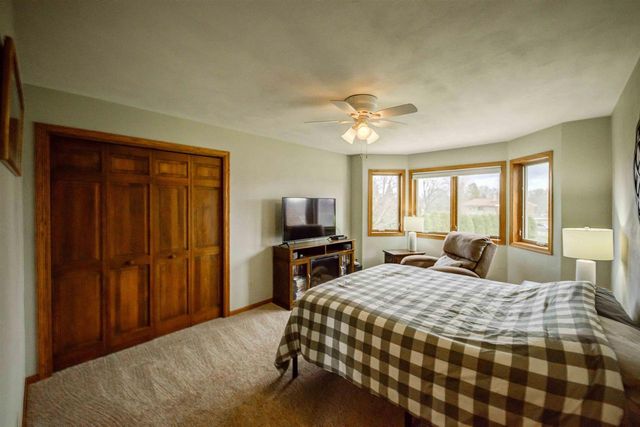63 WESTFIELD CIRCLE, Fond Du Lac, WI 54935