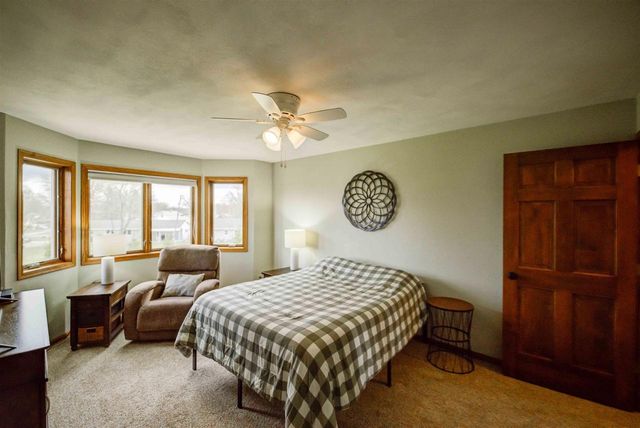 63 WESTFIELD CIRCLE, Fond Du Lac, WI 54935