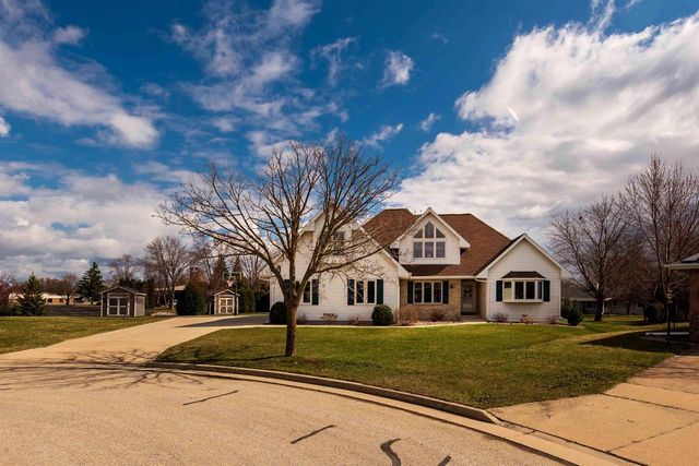 63 WESTFIELD CIRCLE, Fond Du Lac, WI 54935
