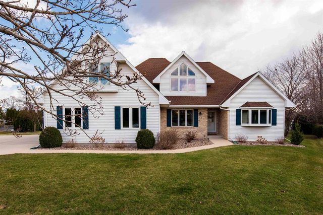63 WESTFIELD CIRCLE, Fond Du Lac, WI 54935