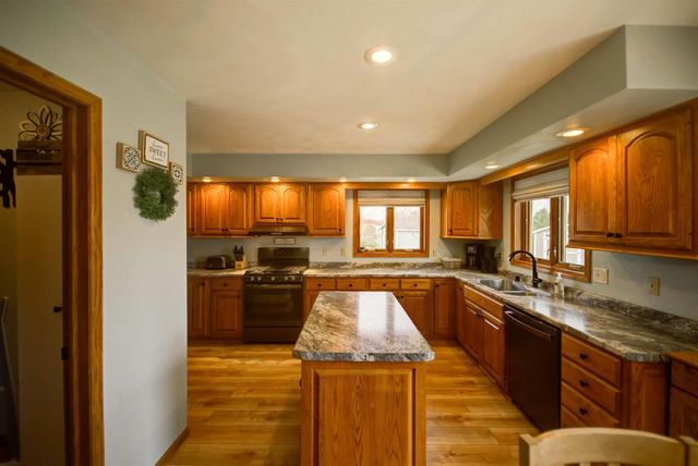 63 WESTFIELD CIRCLE, Fond Du Lac, WI 54935