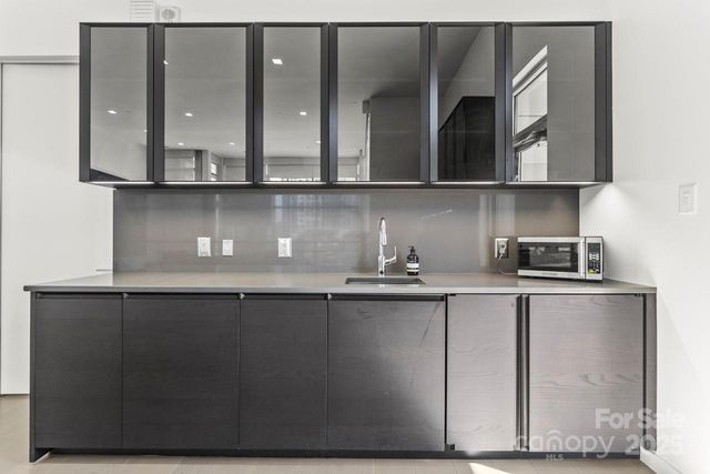 435 S Tryon Street 901, Charlotte, NC 28202