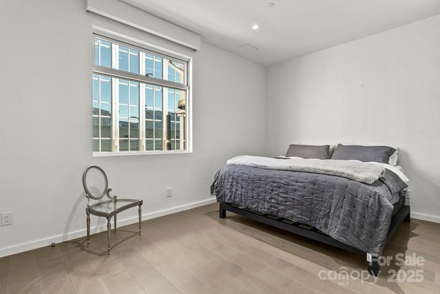 435 S Tryon Street 901, Charlotte, NC 28202