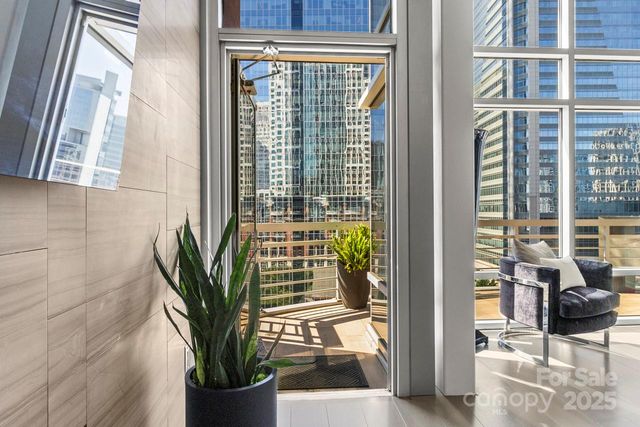 435 S Tryon Street 901, Charlotte, NC 28202