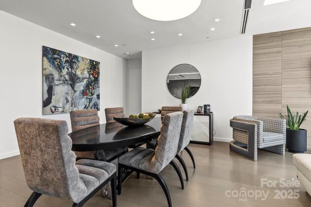 435 S Tryon Street 901, Charlotte, NC 28202