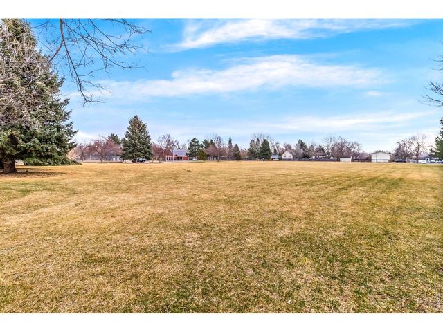 708 Rocky Rd, Fort Collins, CO 80521