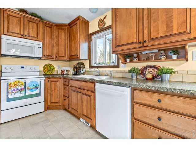 708 Rocky Rd, Fort Collins, CO 80521